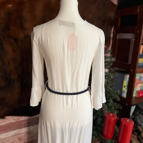 Theater D White Kimono Duster w/ Appliqué Flowers & Blue Cord Tie – Size S - Picture 6 of 8